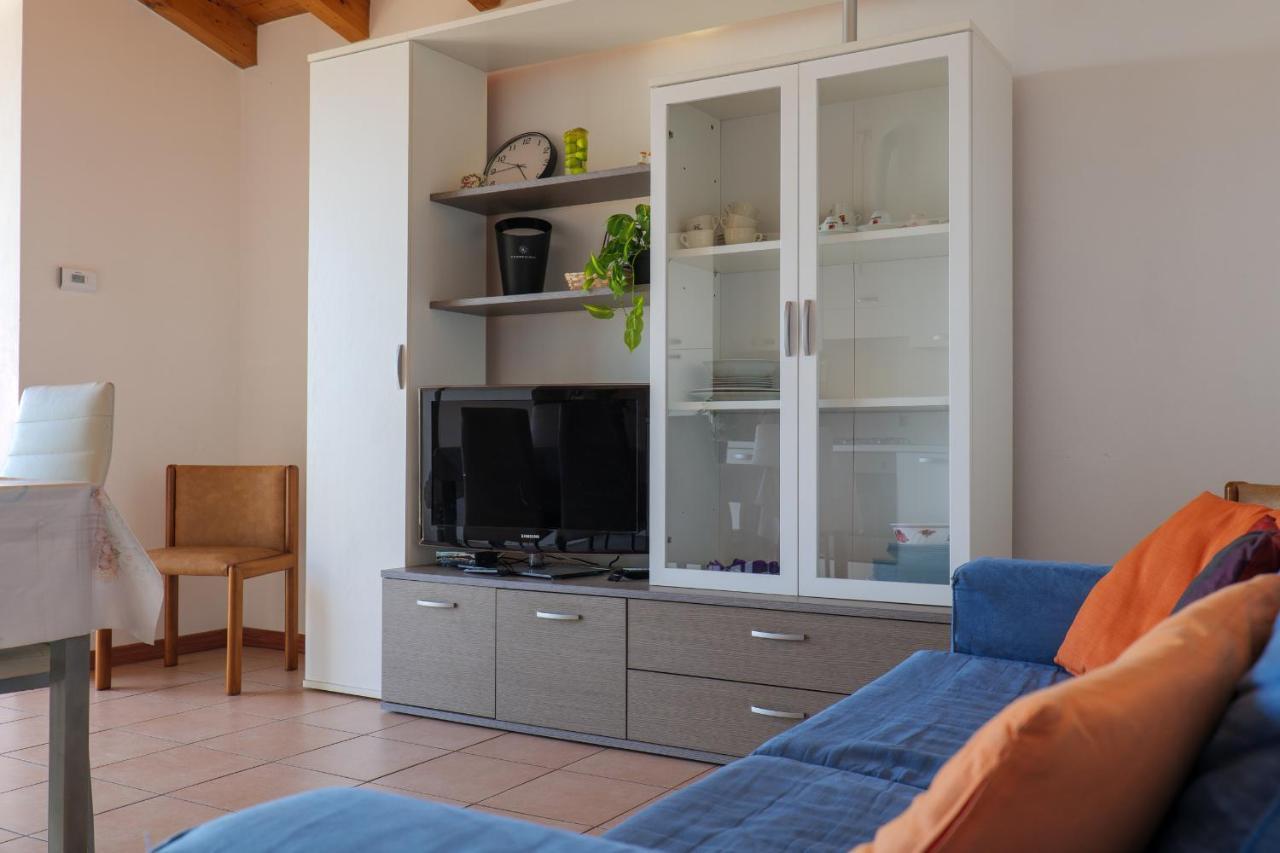 Panoramic'S Loft Tramonto Apartment แวร์บาเนีย ภายนอก รูปภาพ
