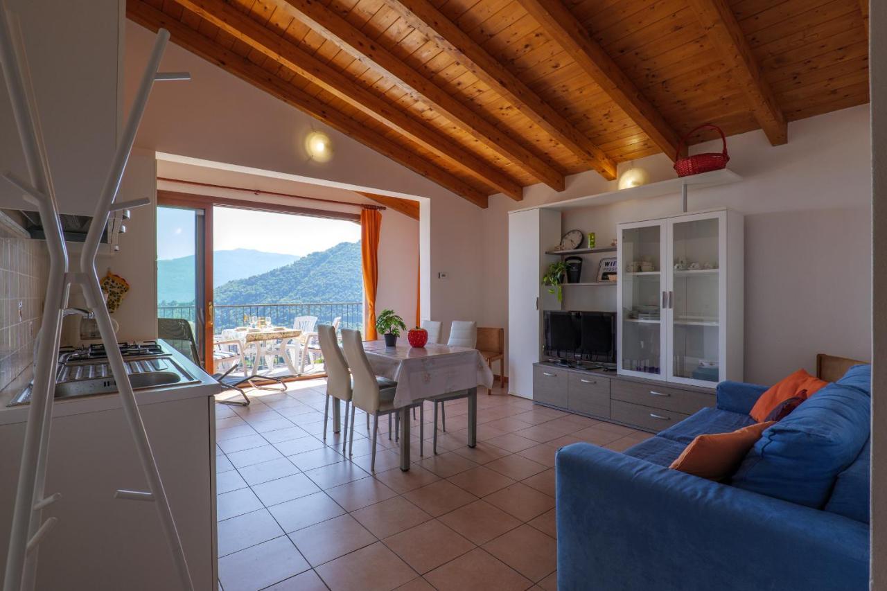 Panoramic'S Loft Tramonto Apartment แวร์บาเนีย ภายนอก รูปภาพ