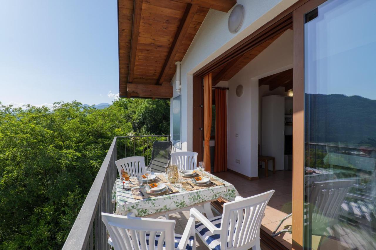 Panoramic'S Loft Tramonto Apartment แวร์บาเนีย ภายนอก รูปภาพ